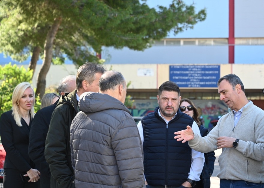 Χαρδαλιάς από Γκράβα: Θωρακίζουμε τα σχολεία απέναντι στην ενεργειακή σπατάλη και την κλιματική κρίση