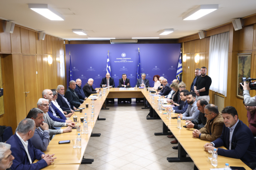 Εκτάκτως 10 κτηνίατροι και ομάδα διαχείρισης κρίσης στη Λέσβο για την αντιμετώπιση του αφθώδους πυρετού