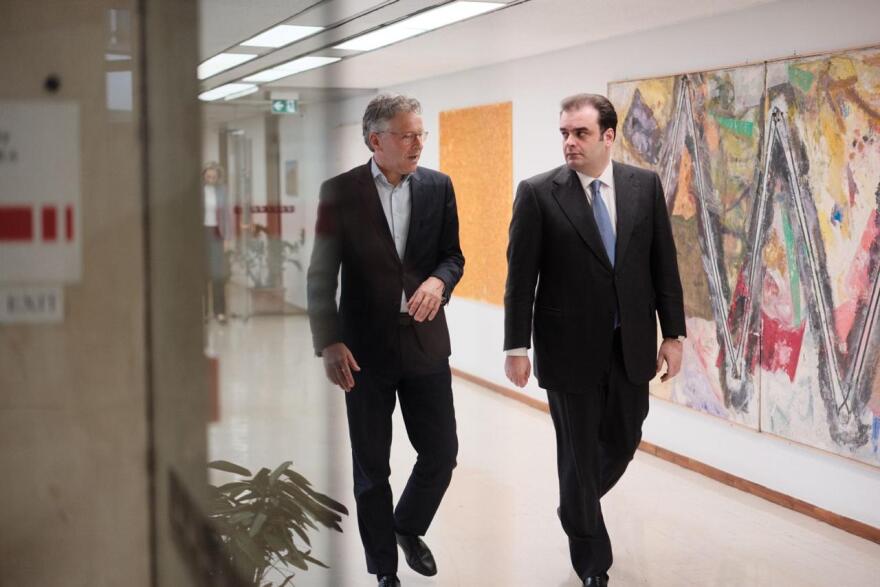 Ντάισελμπλουμ για Πιερρακάκη: Με κάνει περήφανο ότι ο Έλληνας υπουργός Οικονομικών προεδρεύει του Eurogroup