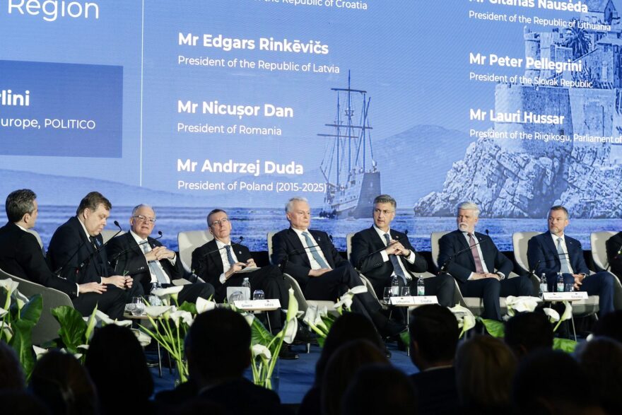 Τασούλας στην Πρωτοβουλία των Τριών Θαλασσών: Πιο ισχυροί με συνεργασία σε μεταφορές, ενέργεια και ψηφιακή συνδεσιμότητα