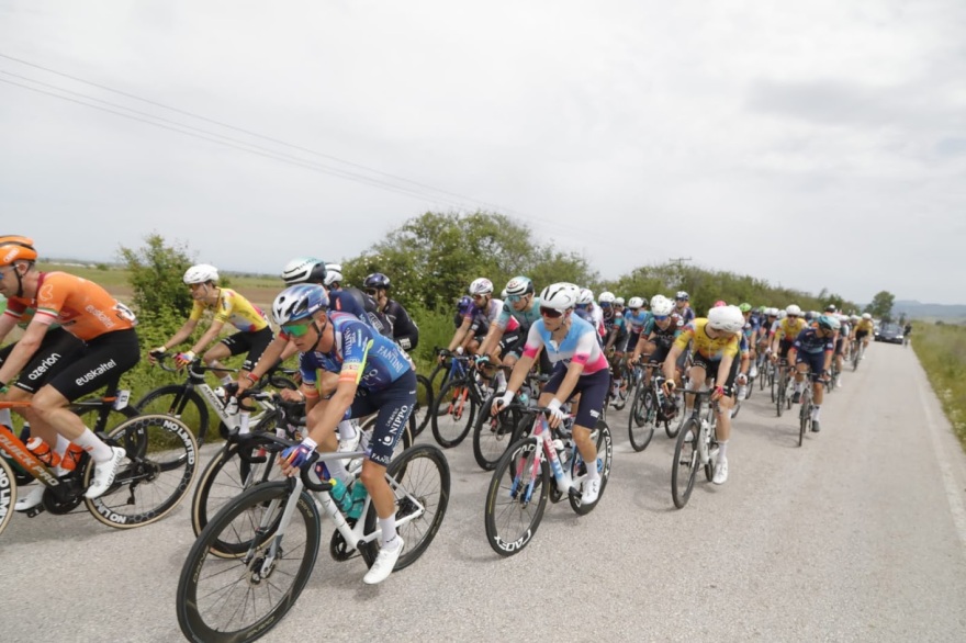 ΔΕΗ Tour of Hellas 2026: Ο Σέρβος Ντούσαν Ράγιοβιτς τη νίκη στο δεύτερο ετάπ του, o Μάτις Άφοντς τη φανέλα του πρωτοπόρου