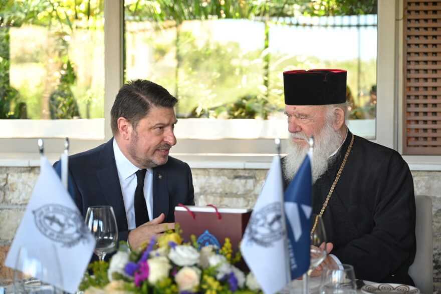 Χαρδαλιάς και Ιερώνυμος επιβεβαίωσαν τη στενή συνεργασία Περιφέρειας Αττικής και Εκκλησίας 