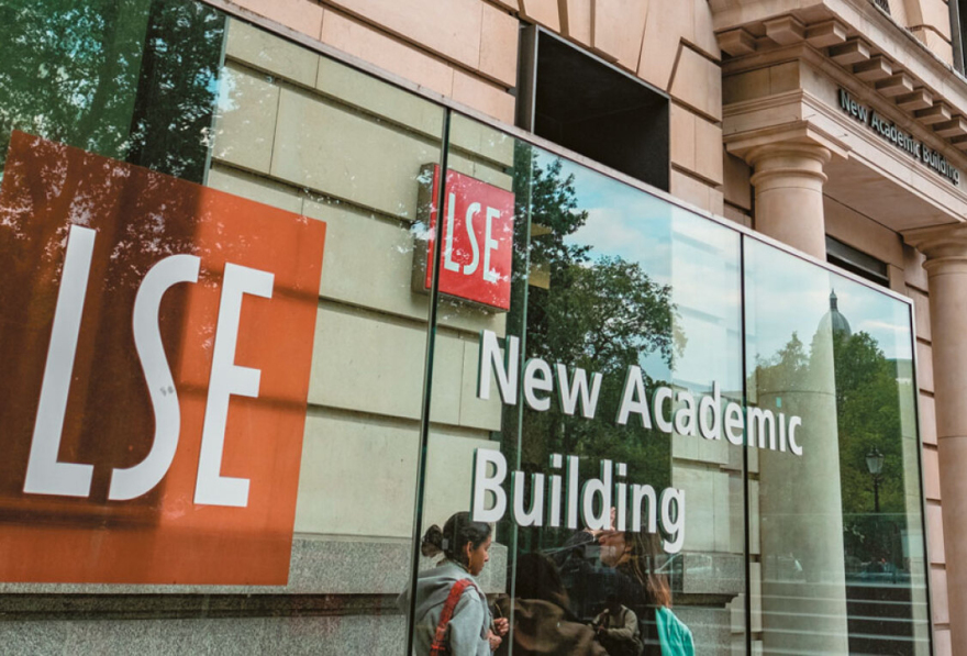 London School of Economics - Οι Έλληνες του LSE: Πρωθυπουργοί, μεγάλοι επιχειρηματίες και διανοούμενοι