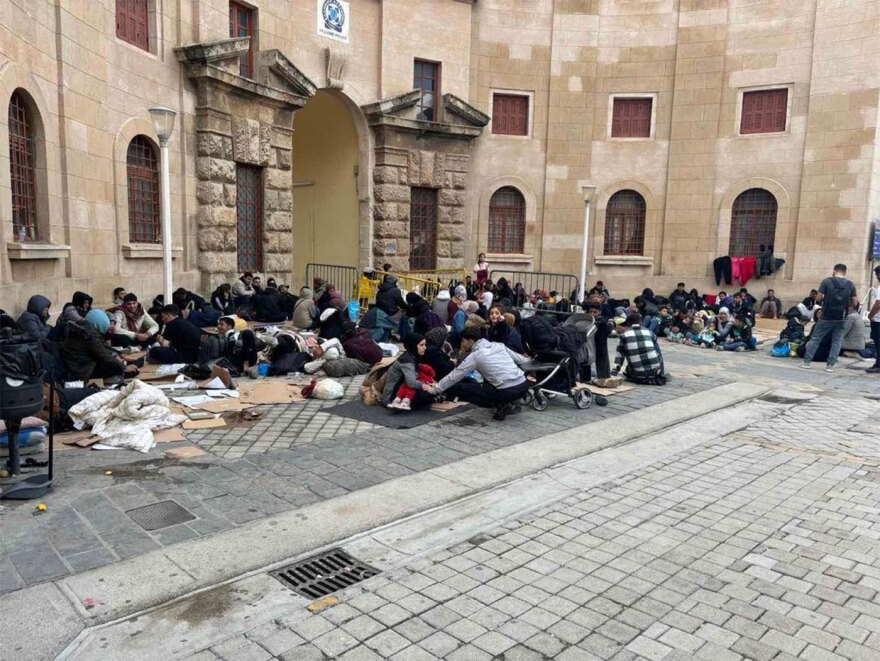 Ρόδος: Γέμισε ξανά μετανάστες – Δείτε βίντεο