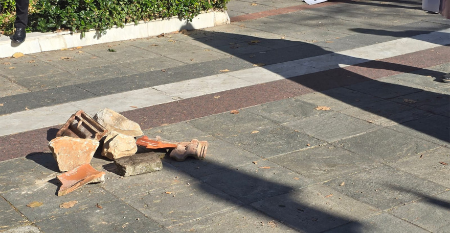 Συλλαλητήριο διαμαρτυρίας σεισμόπληκτων στη Λάρισα – Τι ζητούν