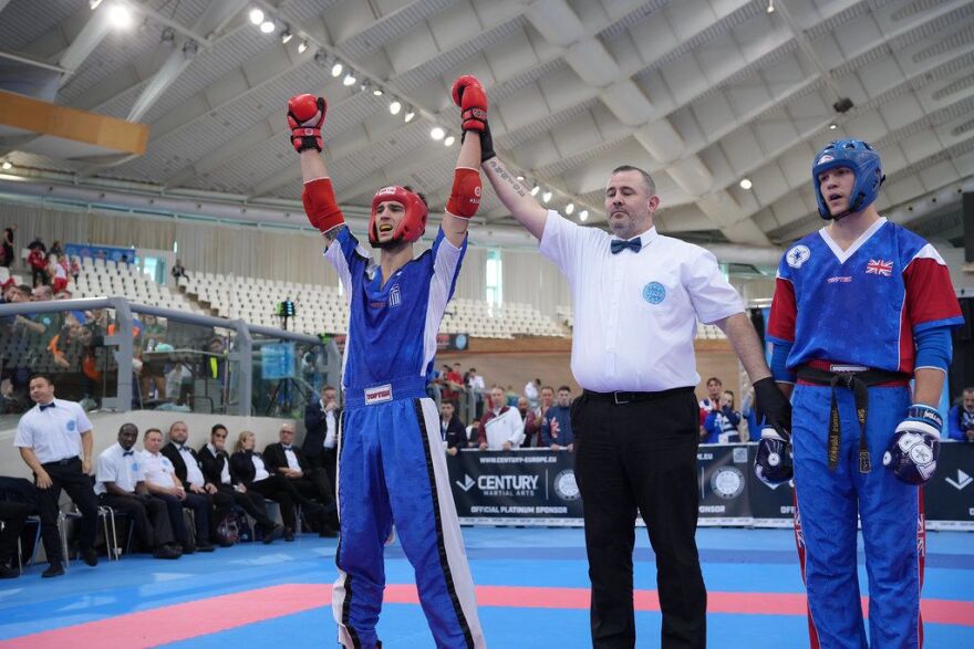 Χρυσό μετάλλιο στο Πανευρωπαϊκό Πρωτάθλημα Kickboxing από τον Δημήτρη Οικονόμου 