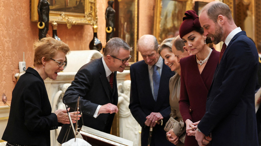 Βρετανία: Η Κέιτ Μίντλετον επέστρεψε στα πριγκιπικά της καθήκοντα μετά την ολοκλήρωση της θεραπείας της για τον καρκίνο