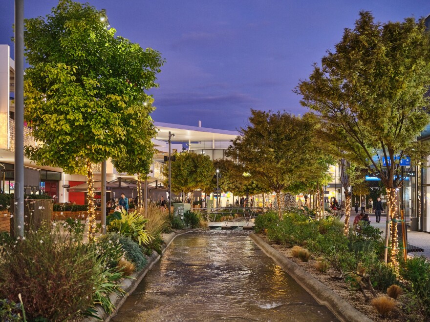 Συναρπαστικό και πολυδιάστατο χριστουγεννιάτικο shopping στον μαγικό κόσμο του River West!