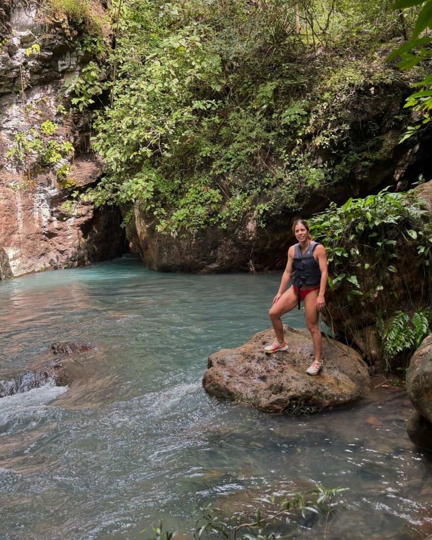 Κατερίνα Στεφανίδη: To άλμπουμ από την Κόστα Ρίκα - «Καήκαμε, κολυμπήσαμε, είδαμε μαϊμούδες»