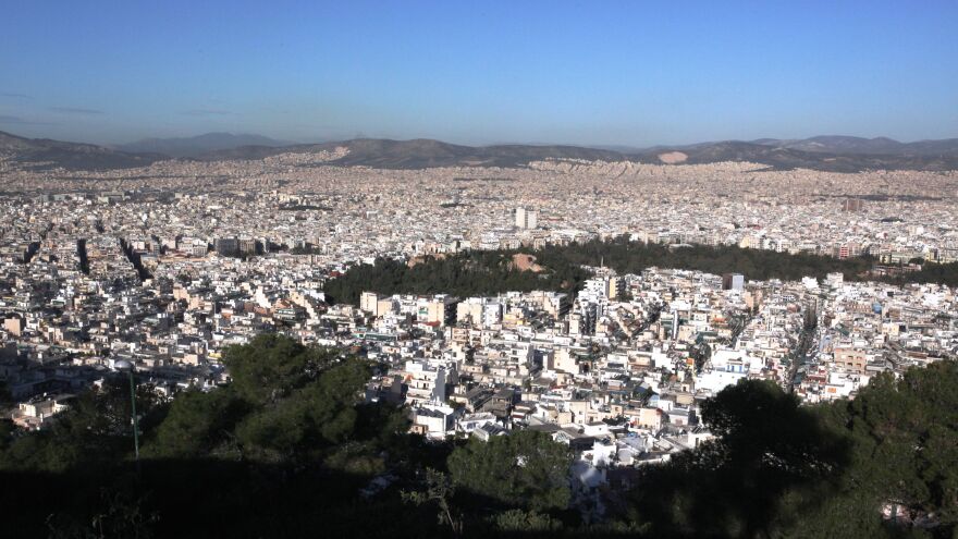  «37 Ιστορίες Αθηναϊκών Πολυκατοικιών»: Όταν μιλούν τα κτίρια που σημάδεψαν μια ολόκληρη εποχή