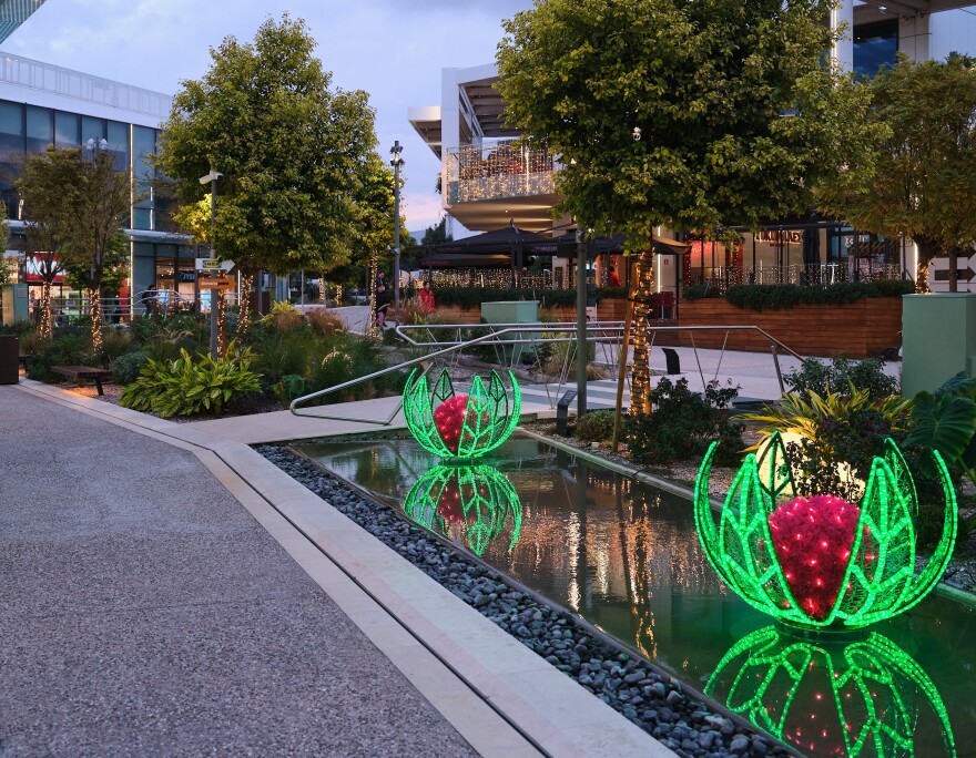 Συναρπαστικό και πολυδιάστατο χριστουγεννιάτικο shopping στον μαγικό κόσμο του River West!