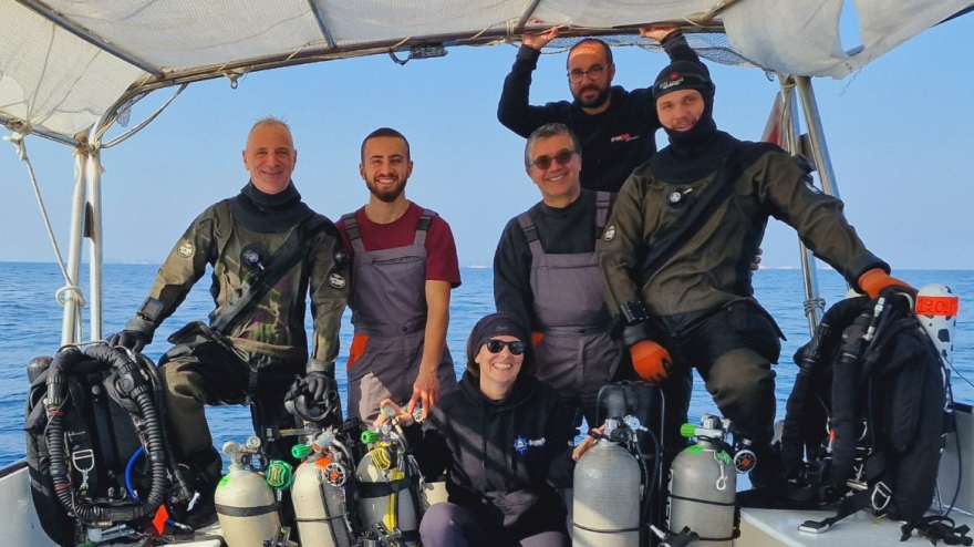 Λέρος: Κατάδυση για πρώτη φορά σε άγνωστο και σπάνιο ναυάγιο του ΒΠΠ στο βυθό