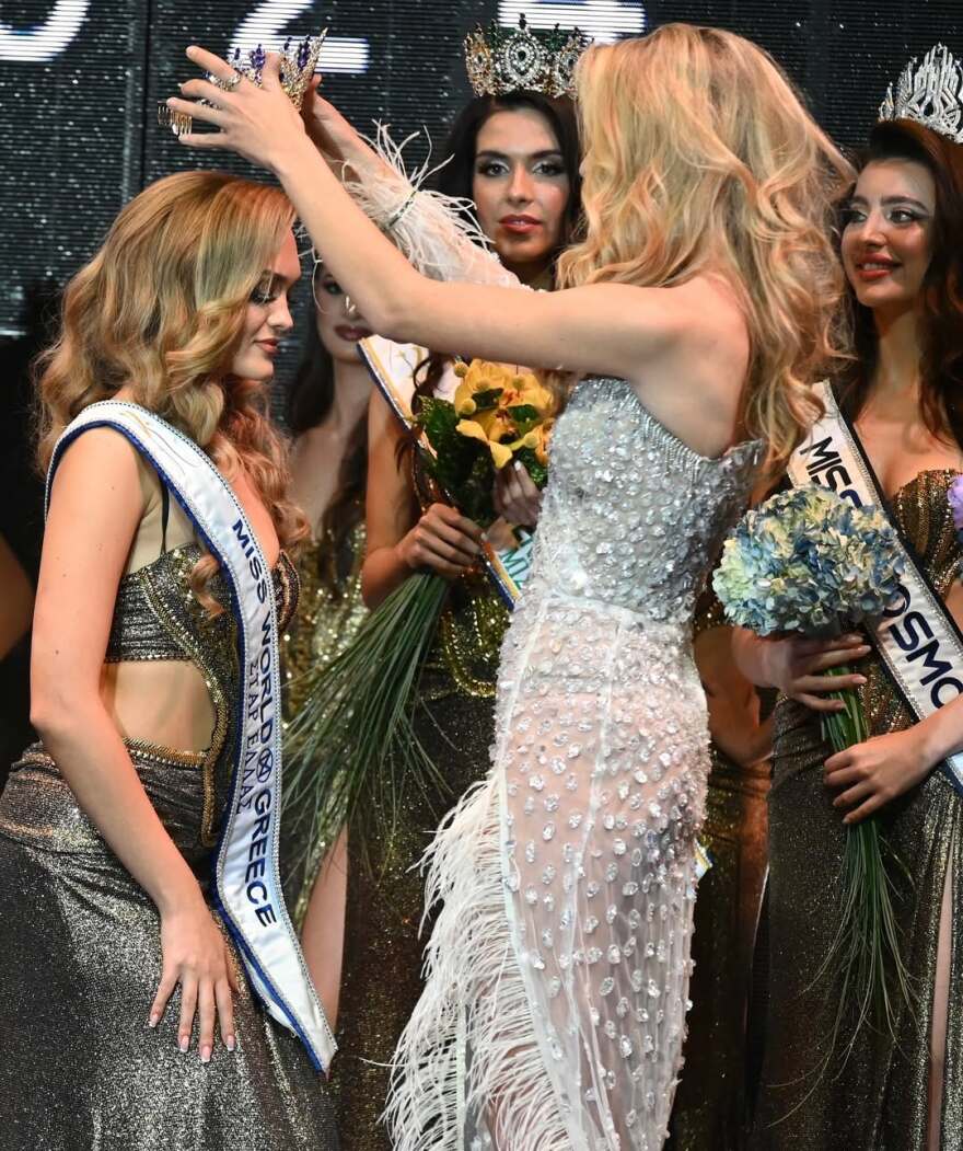 Στέλλα Μιχαηλίδου: Το να φέρω το στέµµα της Miss World στην Ελλάδα, όπως έκανε η Ειρήνη Σκλήβα, θα ήταν ένα όνειρο