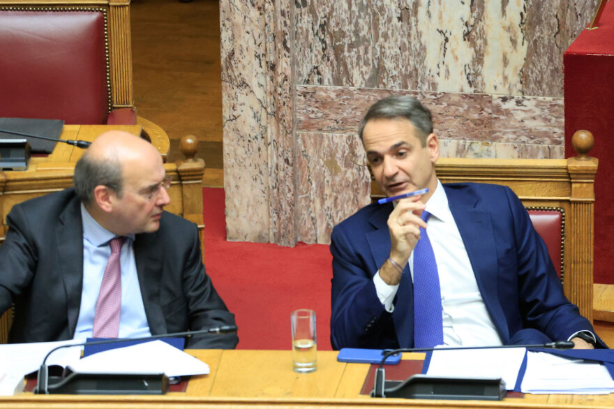 Προϋπολογισμός: Πέρασε με τις περισσότερες ψήφους της 5ετίας - Τα 258 υπέρ στις δαπάνες Άμυνας και ο Τσίπρας