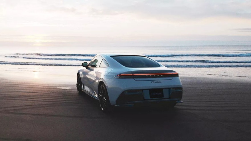 To Honda Prelude επιστρέφει