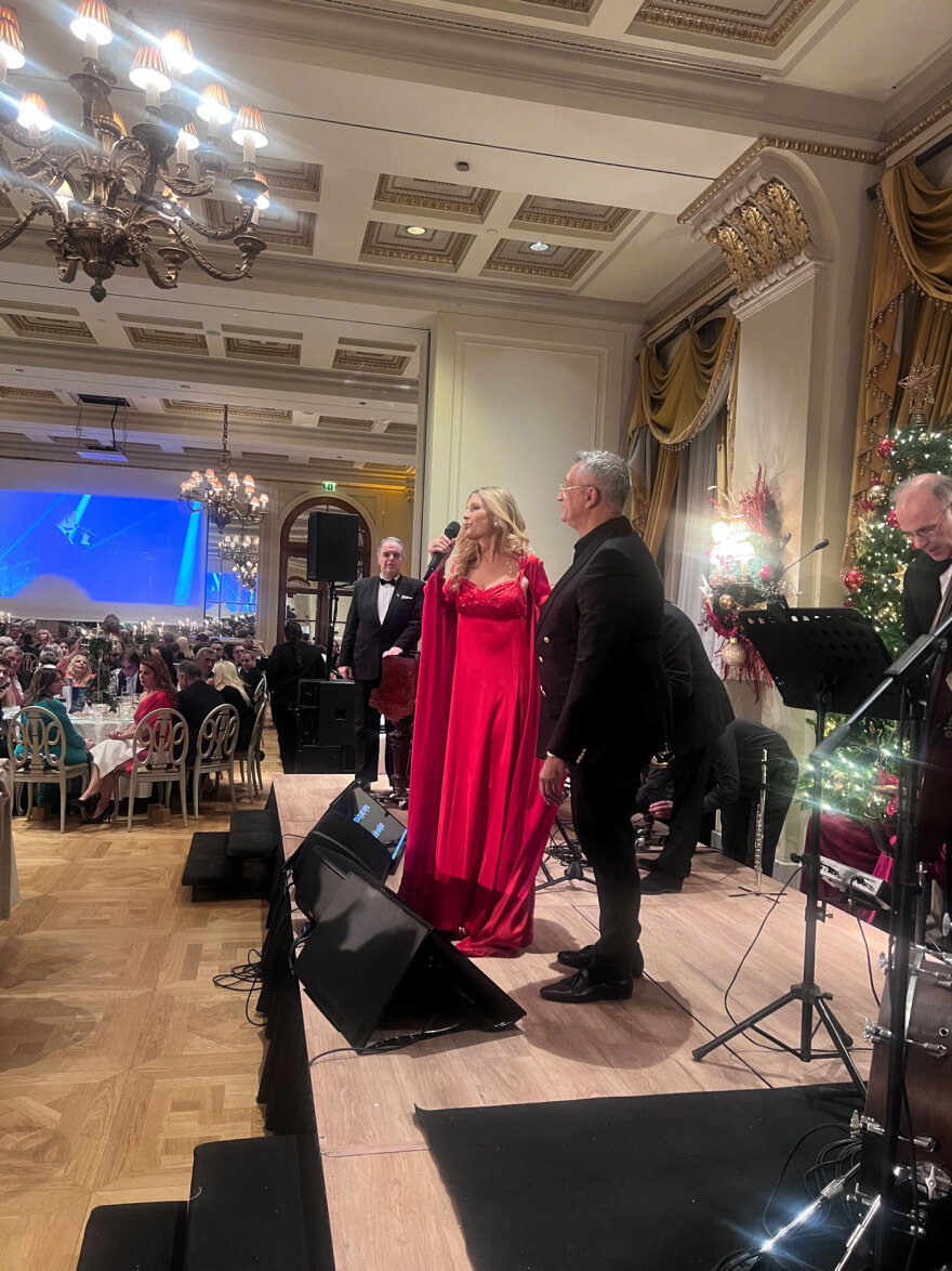 Το χριστουγεννιάτικο φιλανθρωπικό Gala του Lifeline Hellas