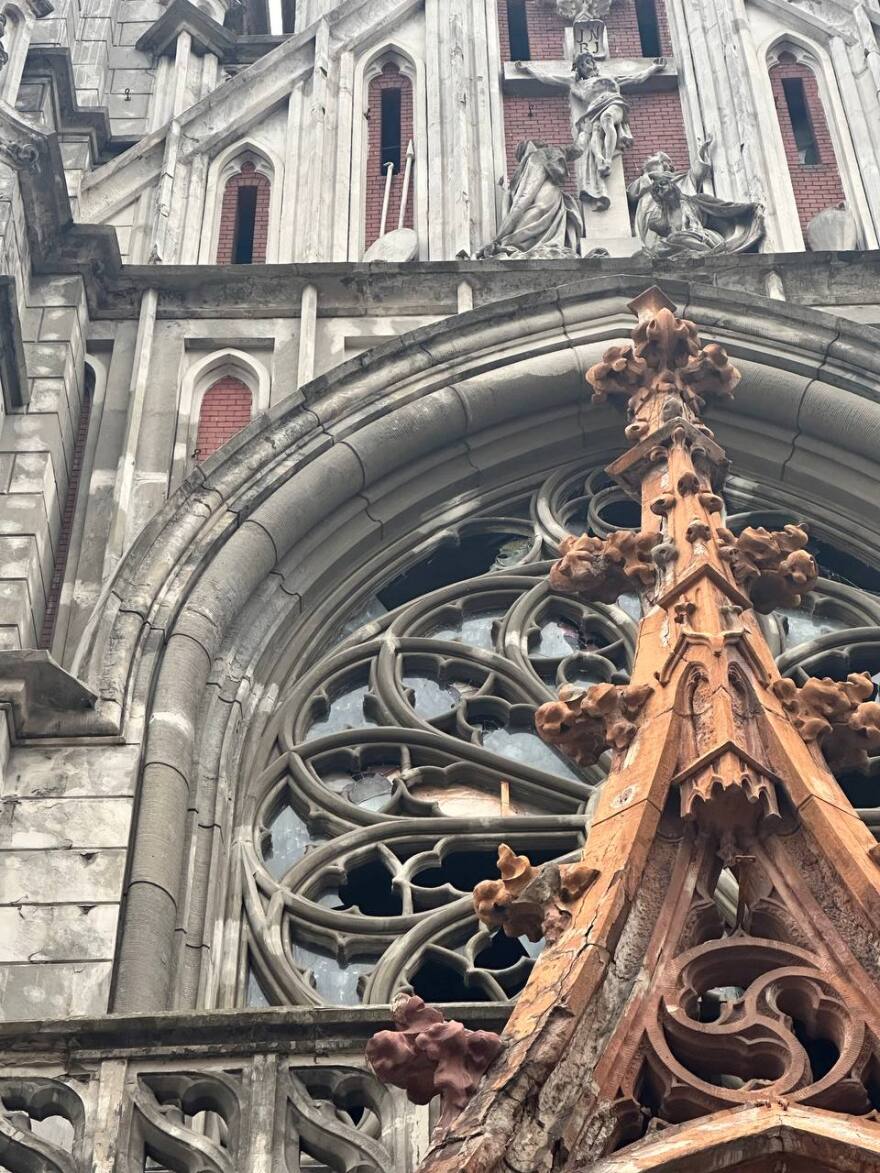 Πόλεμος στην Ουκρανία: Ζημιές σε εκκλησία του Κιέβου που θεωρείται μνημείο εθνικής σημασίας από τη ρωσική επίθεση