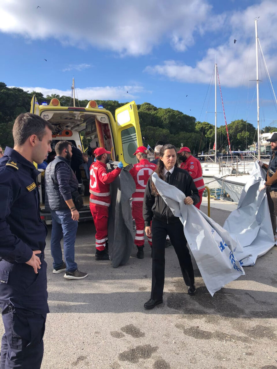 Νέα τραγωδία με μετανάστες ανοιχτά της Ρόδου - Εντοπίστηκαν 8 σοροί, δύο με τρία μικρά παιδιά μεταξύ τους