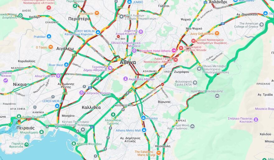 Στο «κόκκινο» οι δρόμοι στην Αθήνα - Δείτε πού υπάρχουν μεγάλες δυσκολίες στην κίνηση, αναλυτικά οι καθυστερήσεις