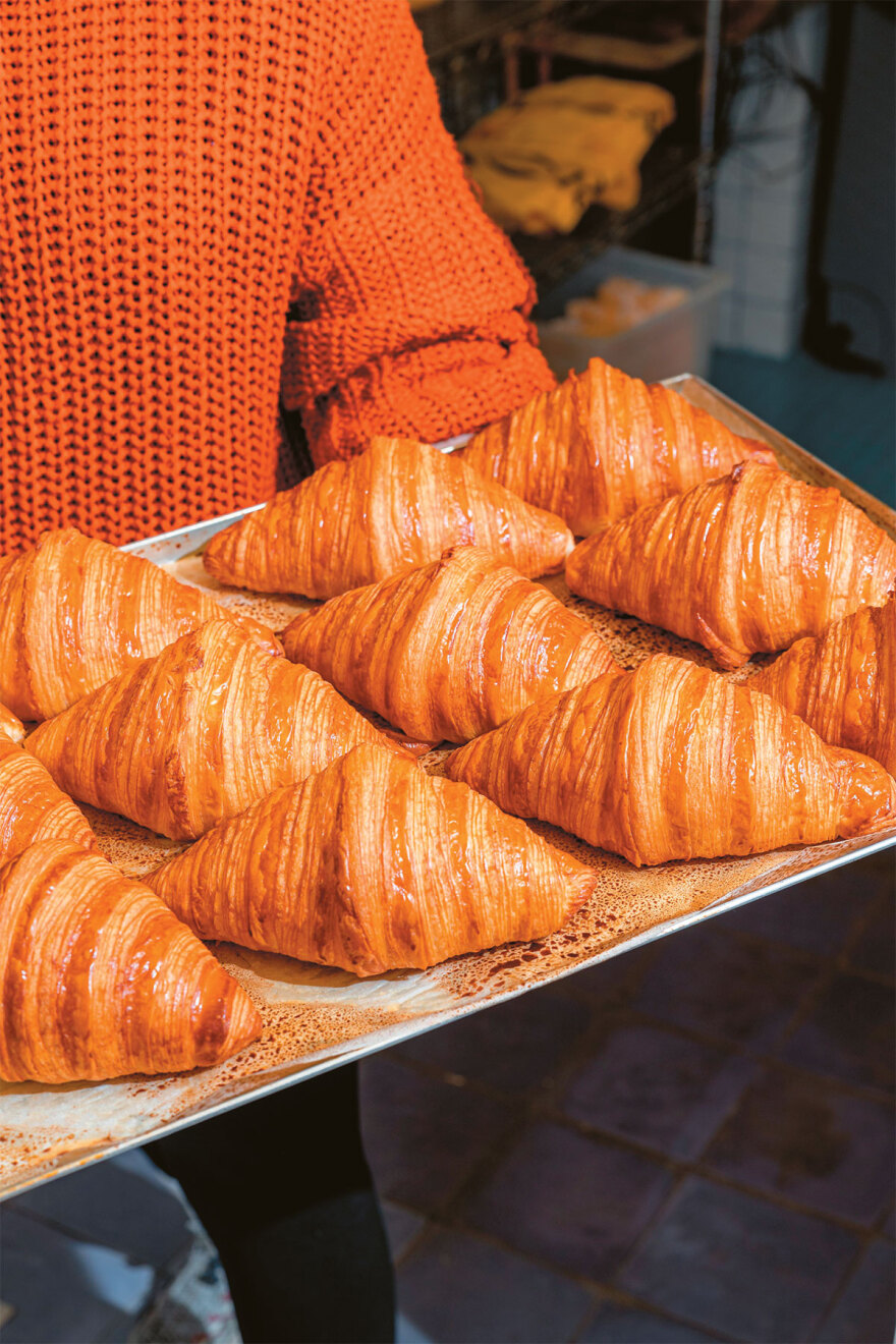 Sold out στην Αθήνα - Πού γίνονται ουρές κάθε μέρα σε εστιατόρια, θέατρα και ζαχαροπλαστεία