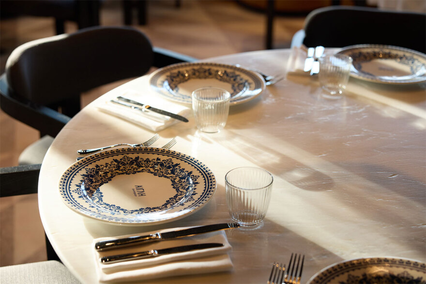 Η Αθήνα ξαναβρίσκει την «Αίγλη» της - Το πιο ιστορικό στέκι της πόλης κάνει... rebranding και ανοίγει τις πύλες του 