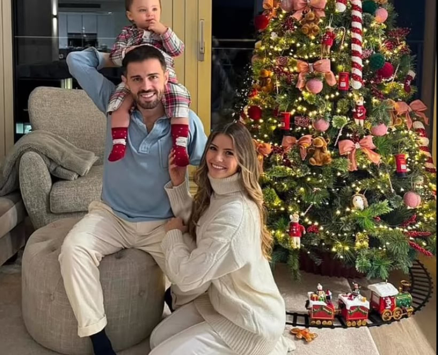 Οι Χριστουγεννιάτικες φωτογραφίες των ποδοσφαιρικών αστέρων