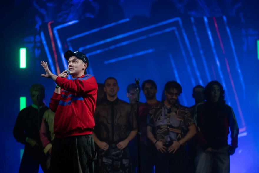 Είδαμε το καταιγιστικό «Οξυγόνο» στη Στέγη