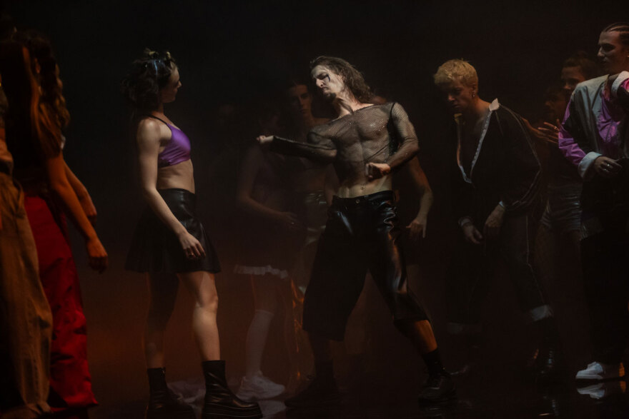 Είδαμε το καταιγιστικό «Οξυγόνο» στη Στέγη