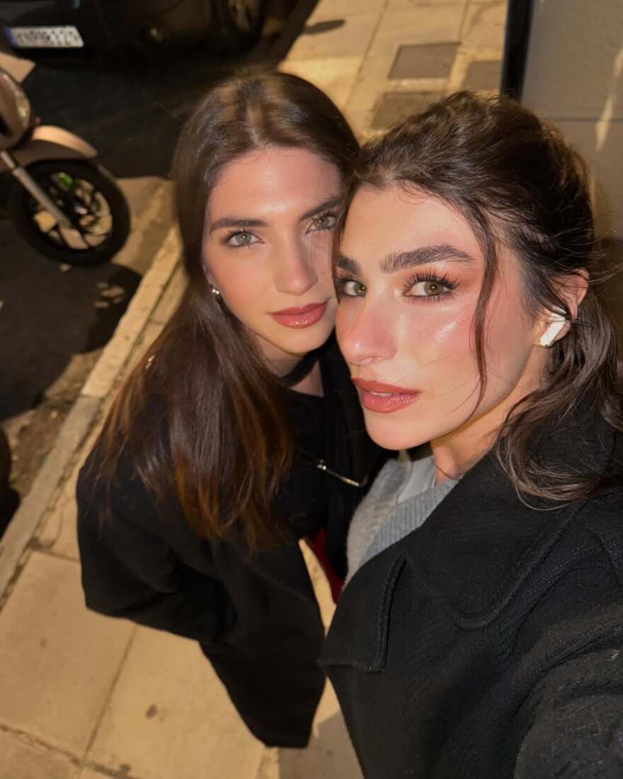 Χρύσα Μιχαλοπούλου: Ανέβασε μια φωτογραφία του Λεωνίδα Κουτσόπουλου με τον γιο τους στα χιόνια