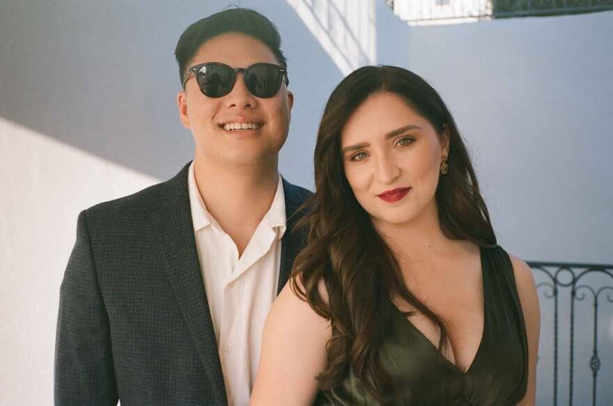 Κλόι Γκρέις Μορέτζ: Αρραβωνιάστηκε την Κέιτ Χάρισον - Δείτε τη φωτογραφία που δημοσίευσε