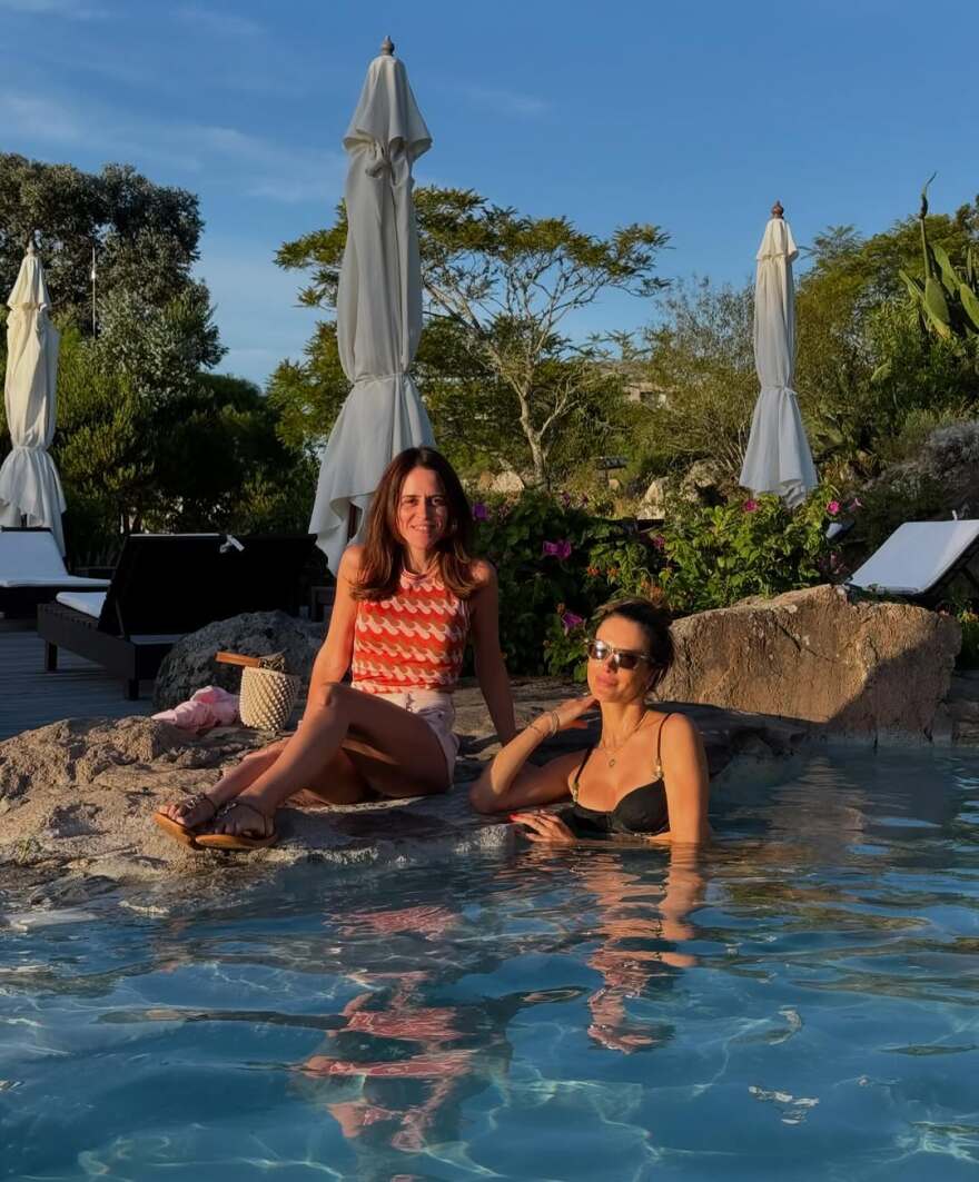 Αλεσάντρα Αμπρόσιο: Οι φωτογραφίες από την Πρωτοχρονιά στην Ουρουγουάη μαζί με τον σύντροφό της 