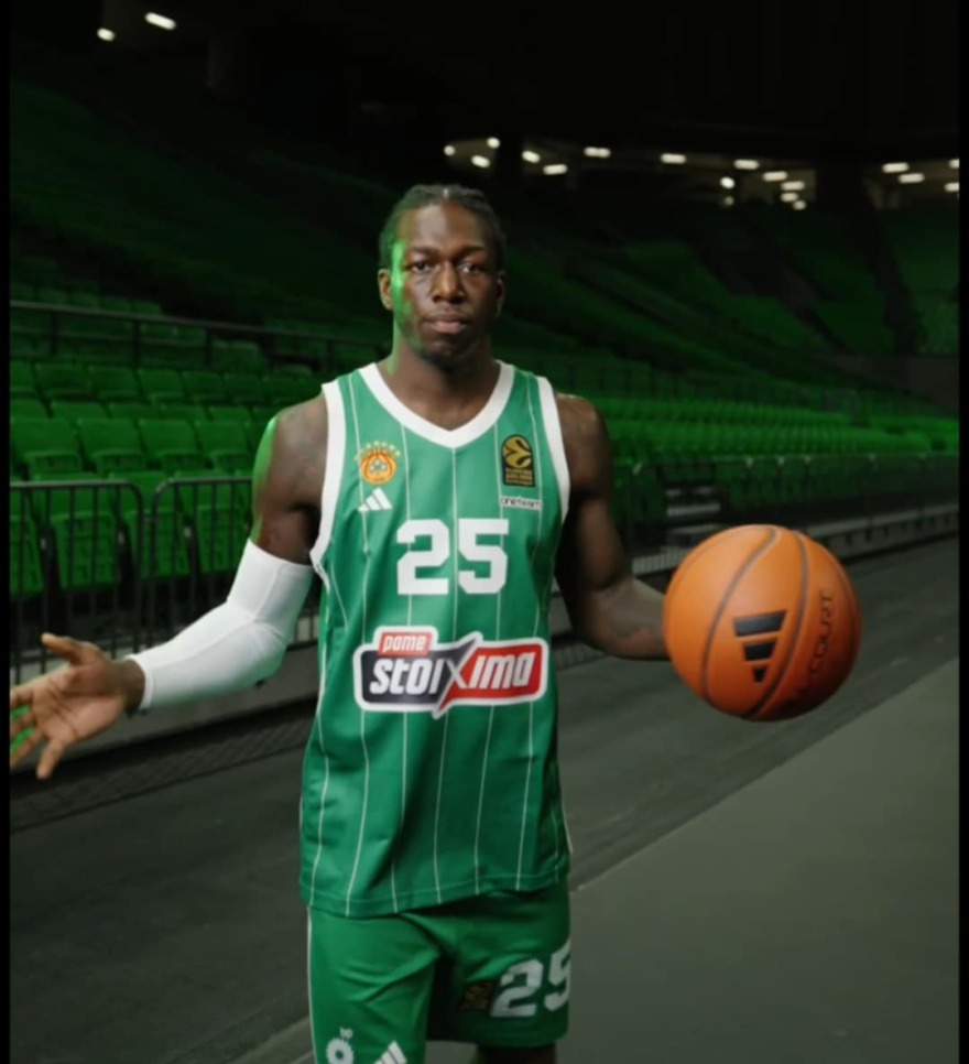 Παναθηναϊκός: Αποκάλυψε τις νέες φανέλες με έμπνευση από τα 90's