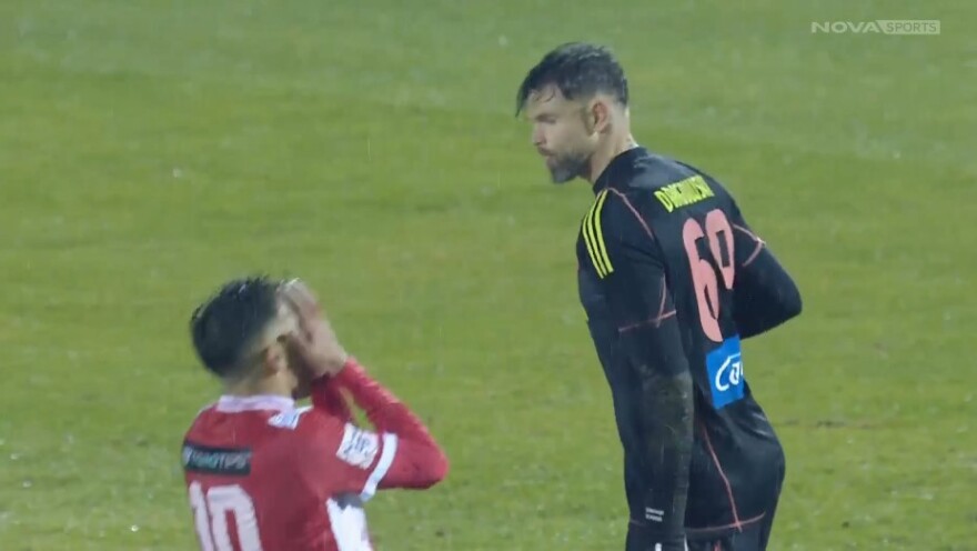 Πανσερραϊκός - Παναθηναϊκός: Καρέ καρέ η φάση του πέναλτι για τον Μπετανκόρ, που προκάλεσε τα έντονα παράπονα των φιλοξενούμενων