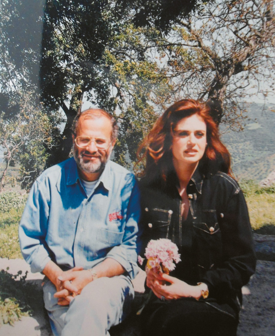 «Αν φύγει η κόρη μου δεν υπάρχει ζωή» - Τα μυστικά της τραγωδίας της οικογένειας Πολύζου στην Κηφισιά 