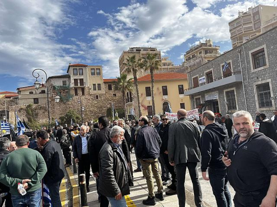 Σε εξέλιξη το παγκρήτιο παναγροτικό συλλαλητήριο - Δείτε φωτογραφίες