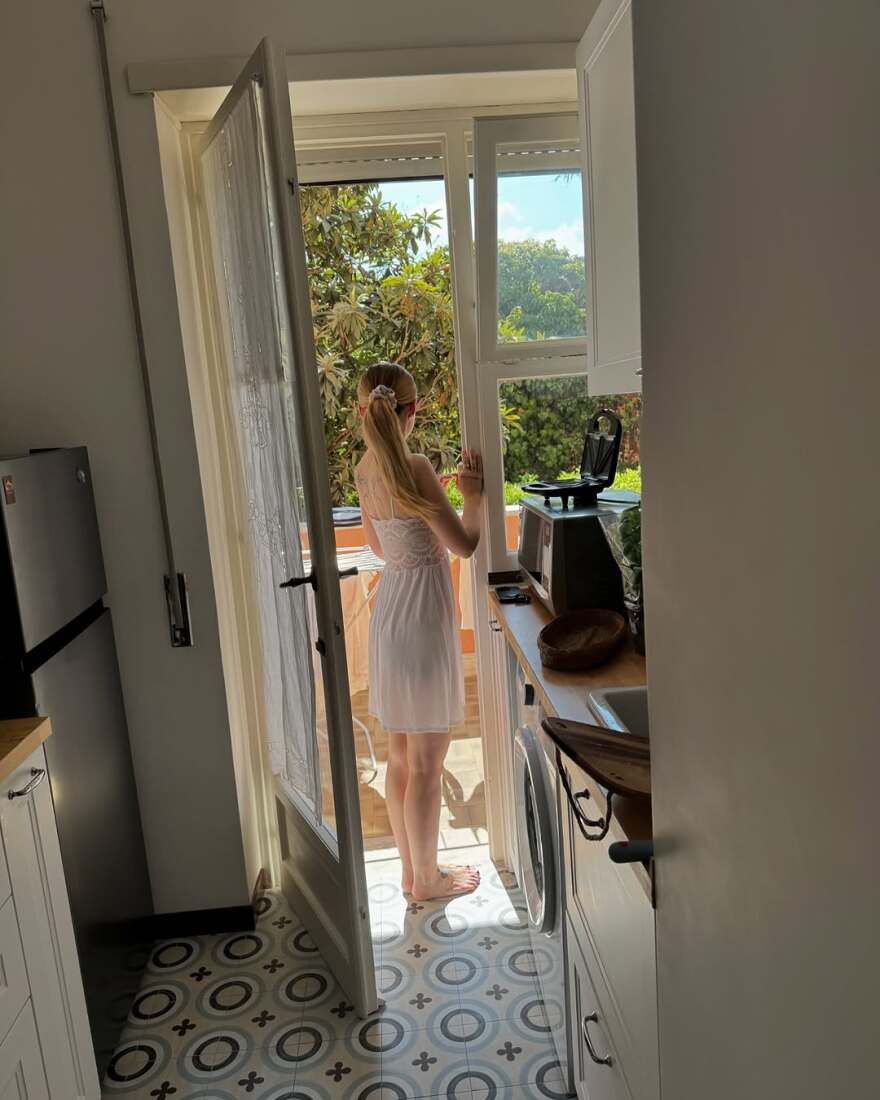 Νταμιάνο Νταβίντ: Η ερωτική εξομολόγηση στην Ντοβ Κάμερον - Ακόμα δεν μπορώ να πιστέψω ότι είσαι η κοπέλα μου