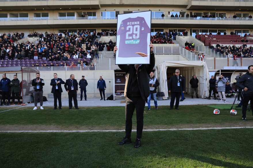 Σπουδαία κίνηση από την ΑΕΛ - Απέσυρε τη φανέλα με το Νο29 που φορούσε ο Ακούνια για να τιμήσει τη μνήμη του - Βίντεο