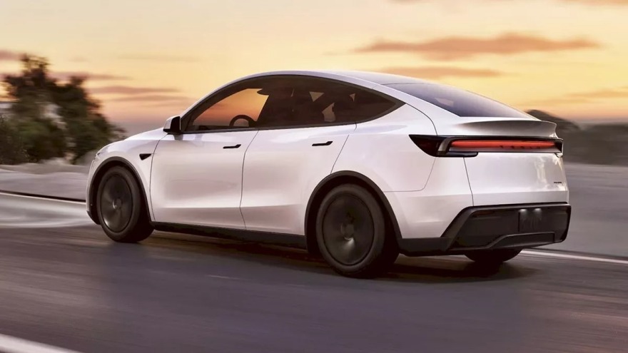 Ξεκίνησε η παραγωγή του νέου Tesla Model Y