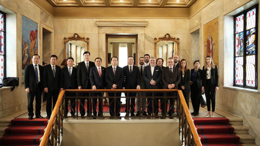 Σύμφωνο Αδελφοποίησης υπέγραψαν Αθήνα και Σαγκάη - Τουρισμός, επιχειρηματικότητα και επενδύσεις στο επίκεντρο