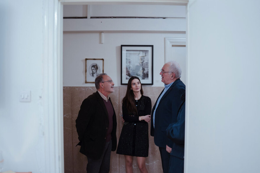 “Εικαστική κατάληψη” στο Υπουργείο Εσωτερικών