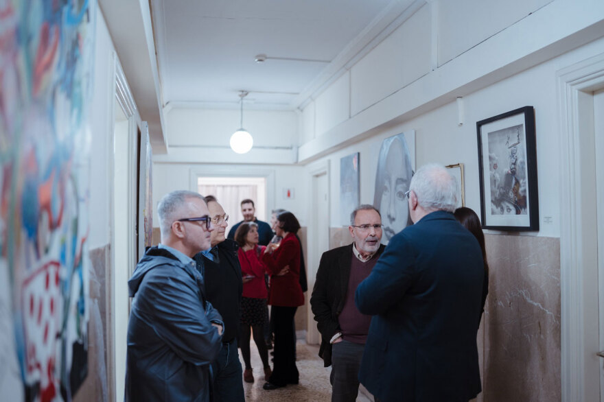 “Εικαστική κατάληψη” στο Υπουργείο Εσωτερικών