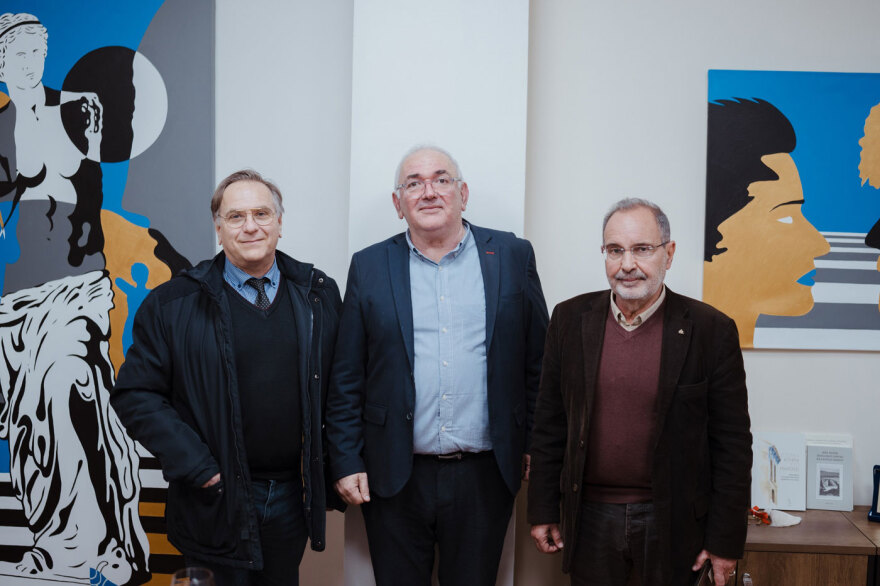 “Εικαστική κατάληψη” στο Υπουργείο Εσωτερικών