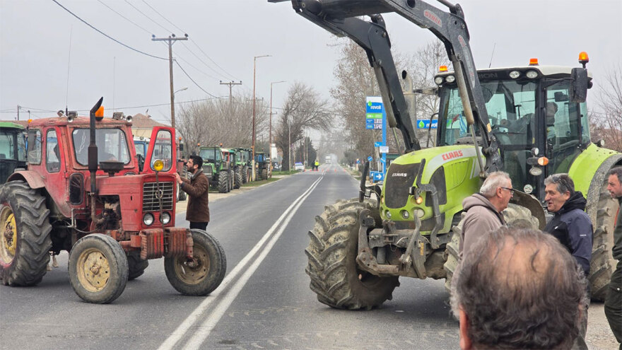Μπλόκα αγροτών: Κλιμακώνουν τις κινητοποιήσεις τους στην Μαγνησία - Έκλεισαν την παλιά Εθνική στο ύψος του Ριζομύλου
