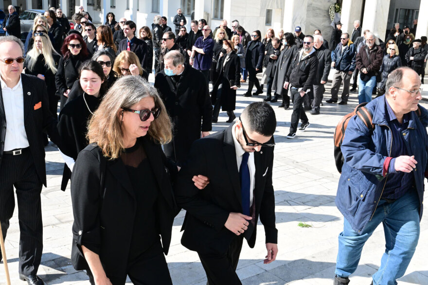 Στο Α' Νεκροταφείο Αθηνών το τελευταίο αντίο στον σκηνοθέτη Δημήτρη Κολλάτο