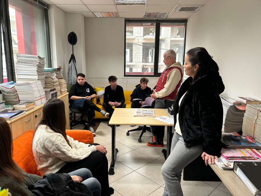 Το 12ο Γυμνάσιο Αχαρνών «τύπωσε» το δικό του Πρώτο Θέμα