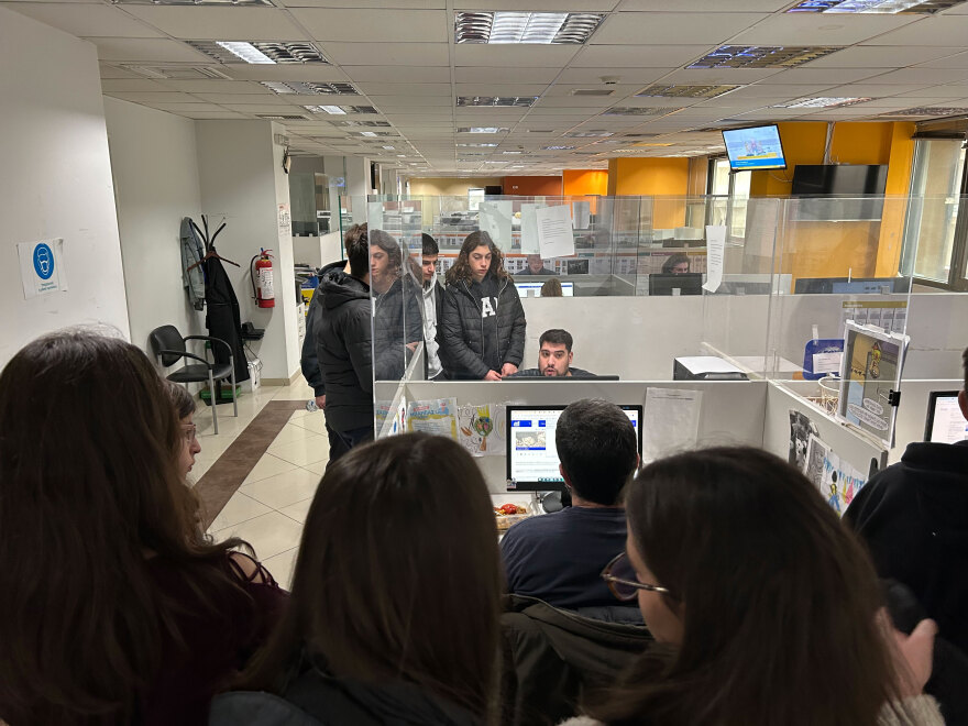 Το 12ο Γυμνάσιο Αχαρνών «τύπωσε» το δικό του Πρώτο Θέμα