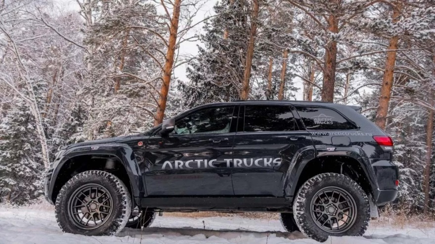 Ένα Jeep Grand Cherokee για όλα τα εδάφη
