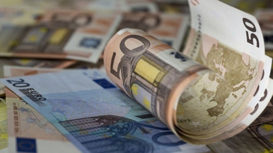 Τα χιλιάδες πρόσωπα της φοροδιαφυγής: Στα €45 δισ. η παραοικονομία, πρωταθλήτριες οι ΙΚΕ του 1 ευρώ