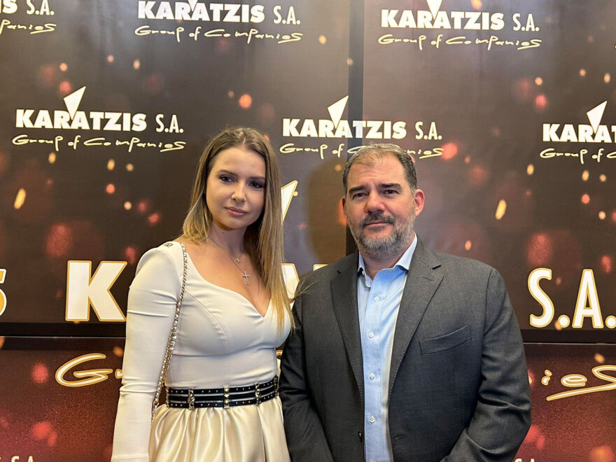 Ο Όμιλος Καράτζη έκοψε την πρωτοχρονιάτικη πίτα του σε μια ξεχωριστή εκδήλωση
