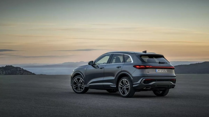 H Porsche Macan και με βενζινοκινητήρα